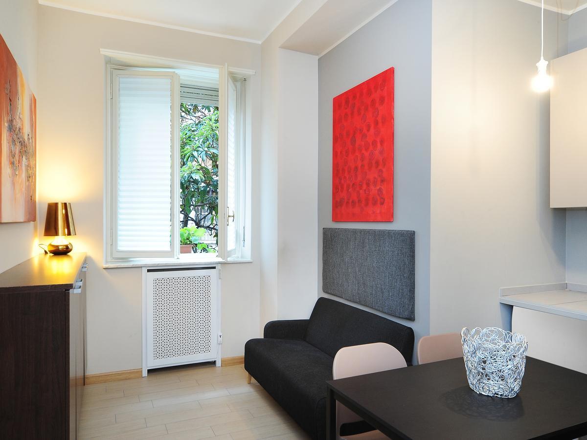 Urban District Apartments - Milan Old Town Central 2 Br Buitenkant foto