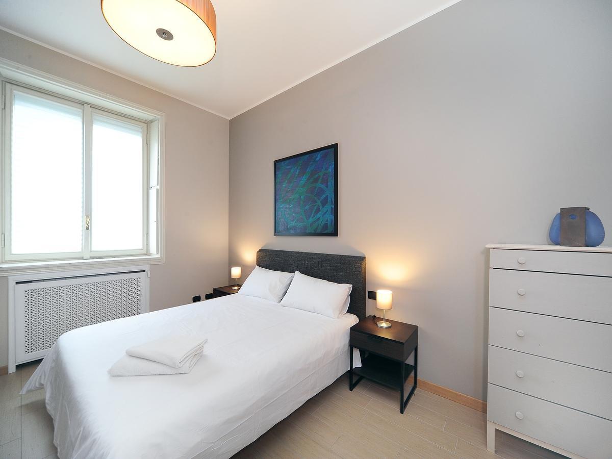 Urban District Apartments - Milan Old Town Central 2 Br Buitenkant foto