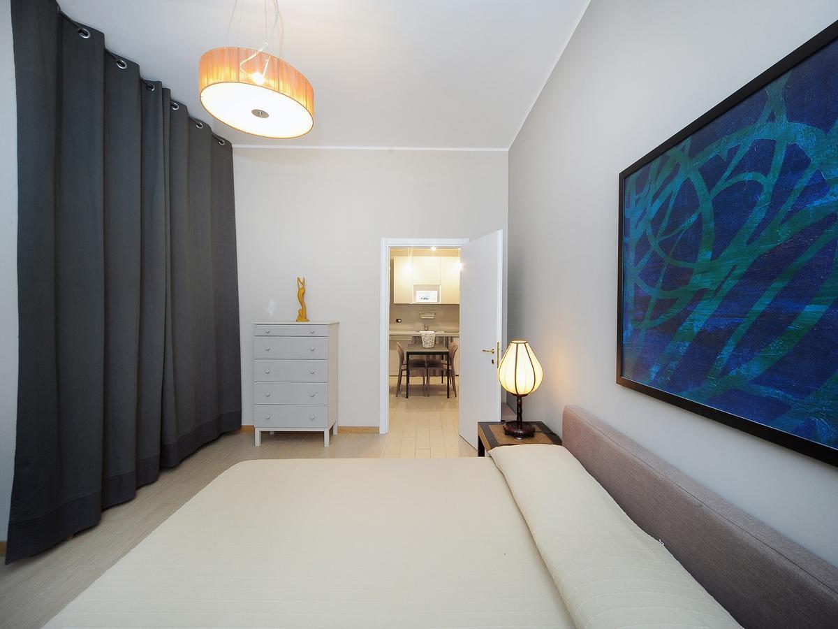 Urban District Apartments - Milan Old Town Central 2 Br Buitenkant foto