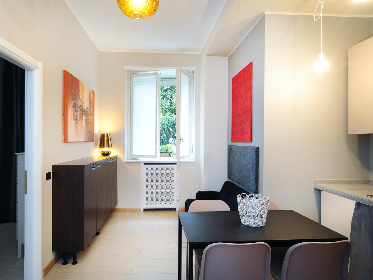 Urban District Apartments - Milan Old Town Central 2 Br Buitenkant foto